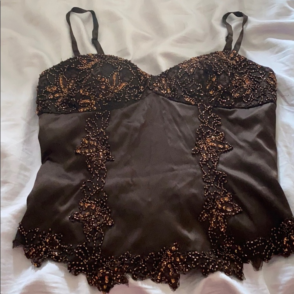 Size 4 cache top